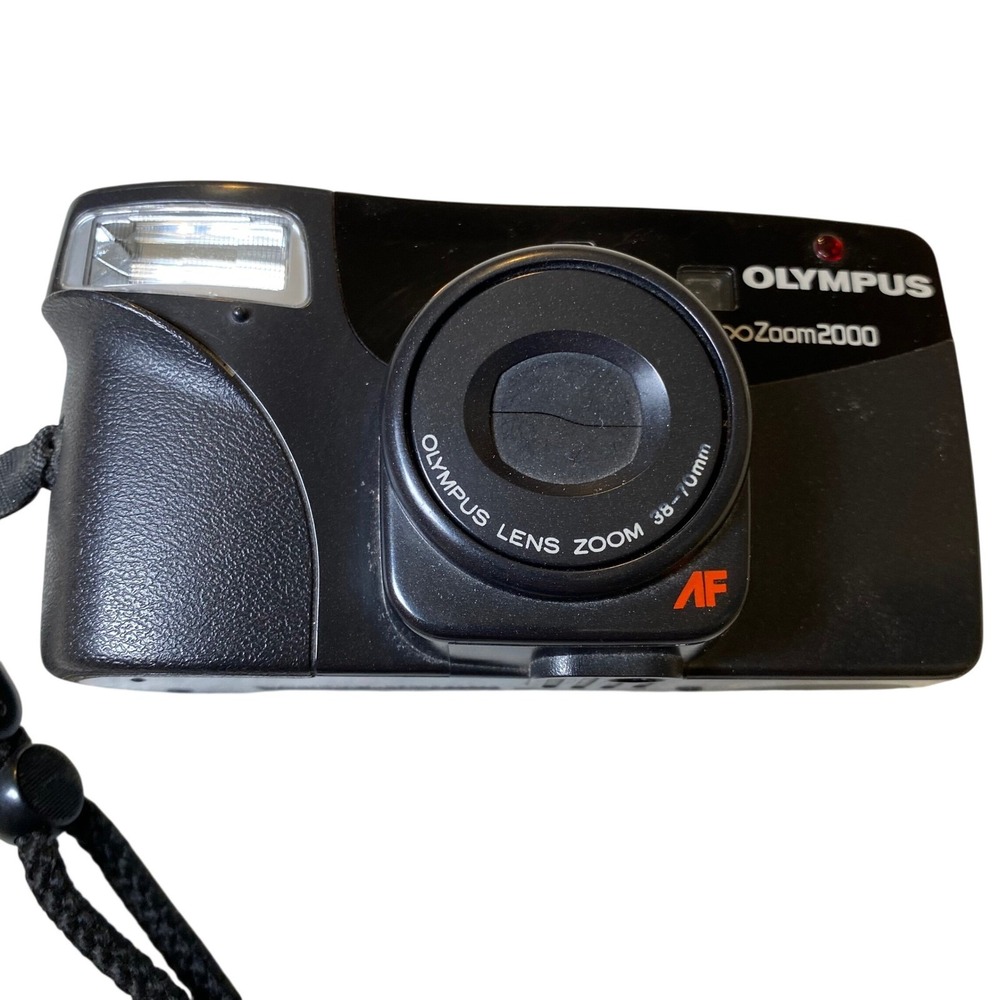 Olympus Infinity Zoom 2000 35mm Film Camera 38-70mm AF Tested Working Japan